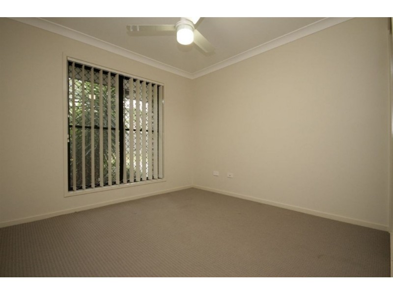 11 Surrey Cl, Bald Hills QLD 4036