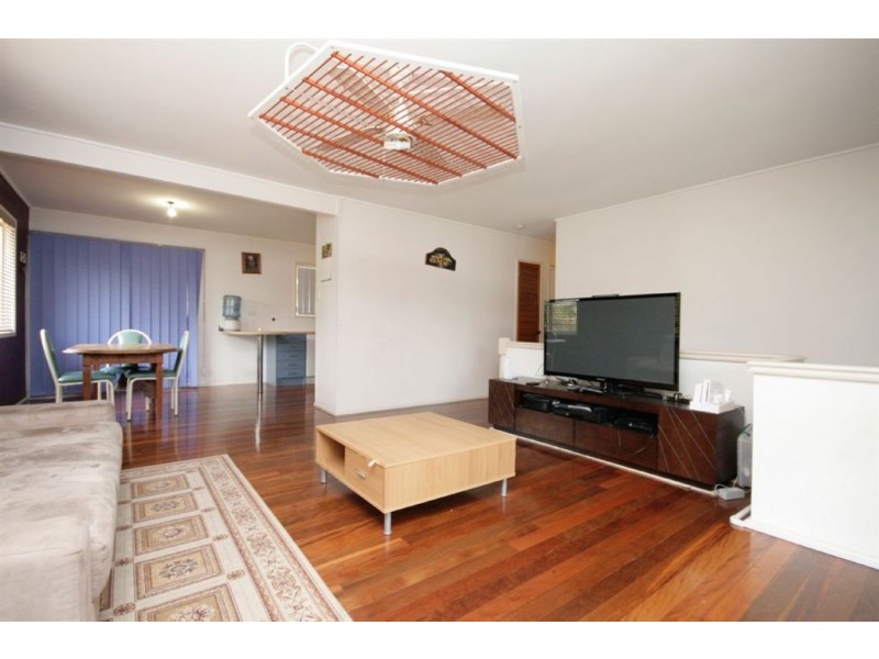5 Maud Street, Albany Creek QLD 4035