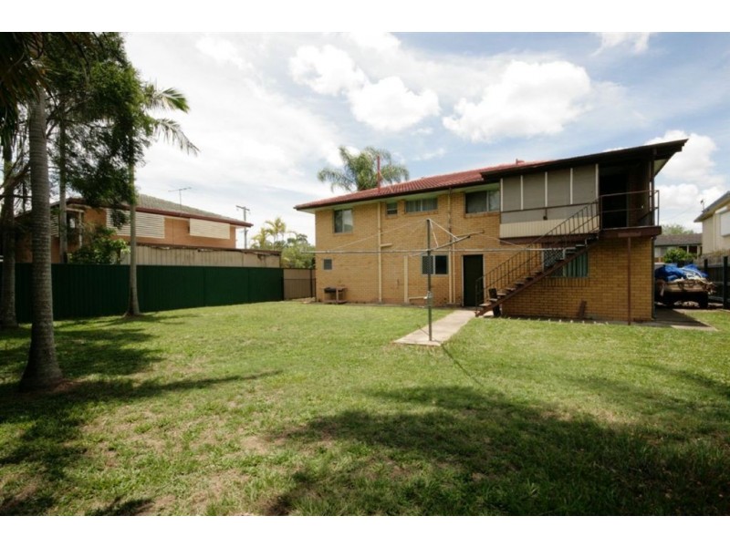 5 Maud Street, Albany Creek QLD 4035