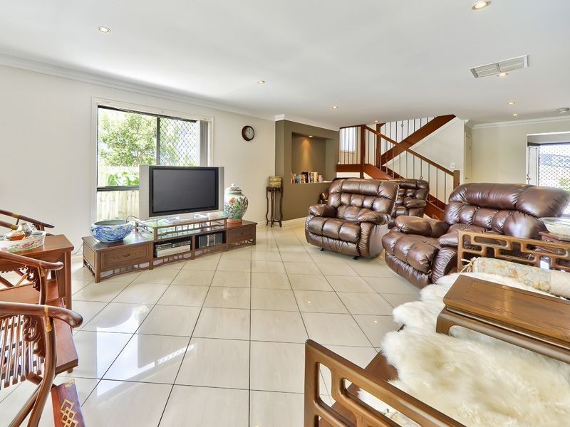 51 Caribou Cr, Fitzgibbon QLD 4018