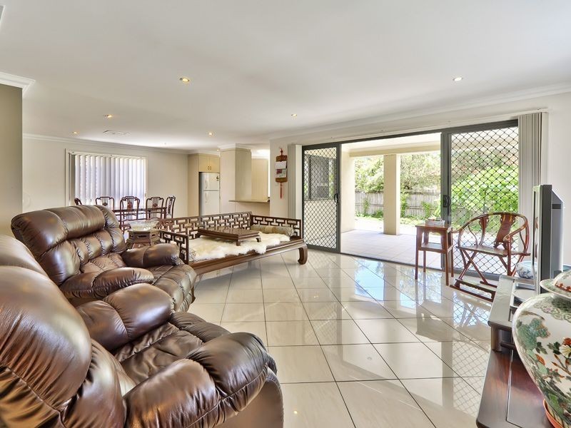 51 Caribou Cr, Fitzgibbon QLD 4018