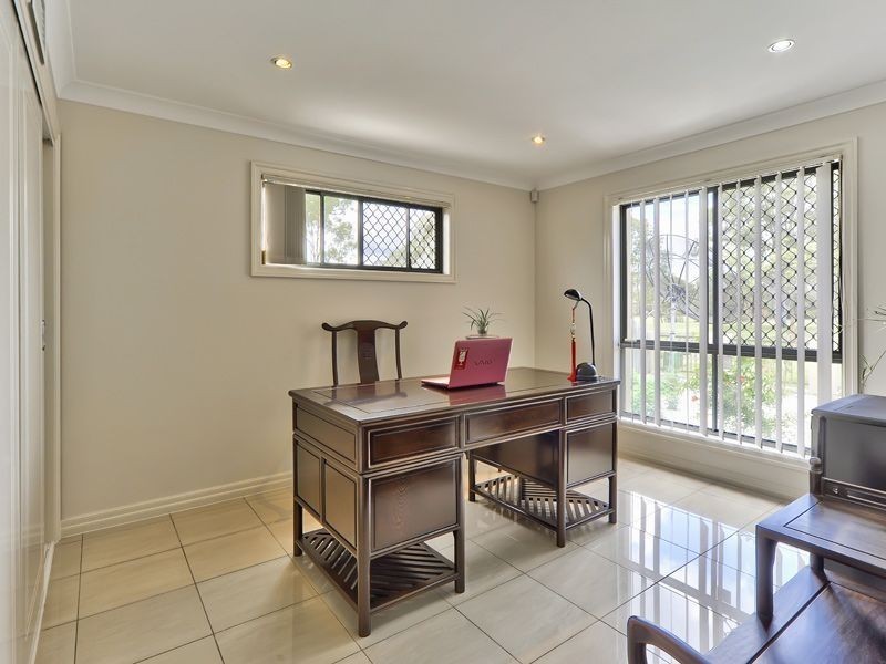 51 Caribou Cr, Fitzgibbon QLD 4018