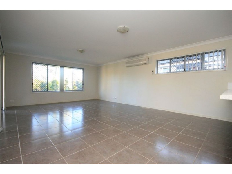 17 Highbridge Cct, Carseldine QLD 4034