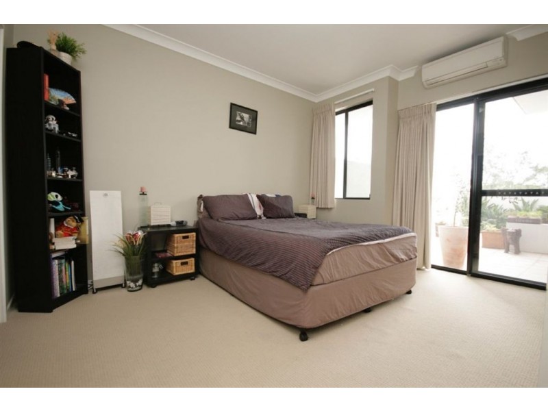 3/37 Playfield St, Chermside QLD 4032