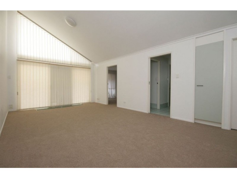 18/16 Stay Place, Carseldine QLD 4034