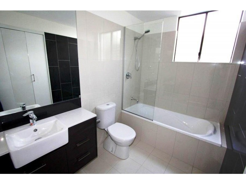 1-4/15 Bruce Street, Chermside QLD 4032