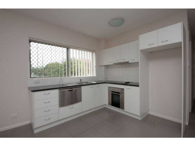 1/27 Hall St, Northgate QLD 4013