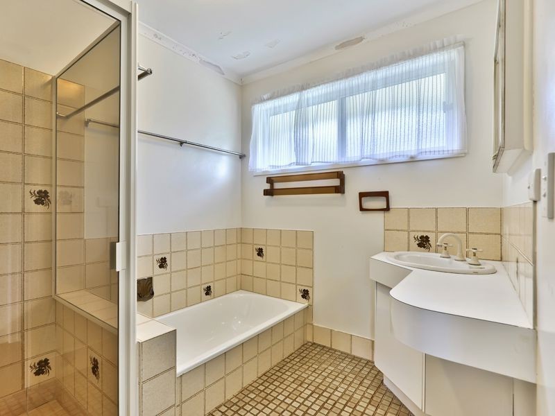 10 Tarwarri Street, Bracken Ridge QLD 4017