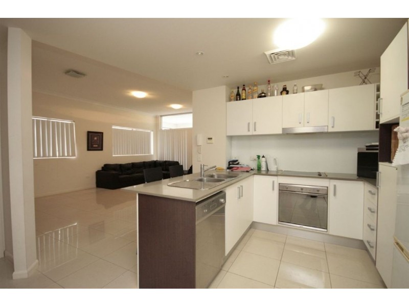 9/45 Playfield Street, Chermside QLD 4032