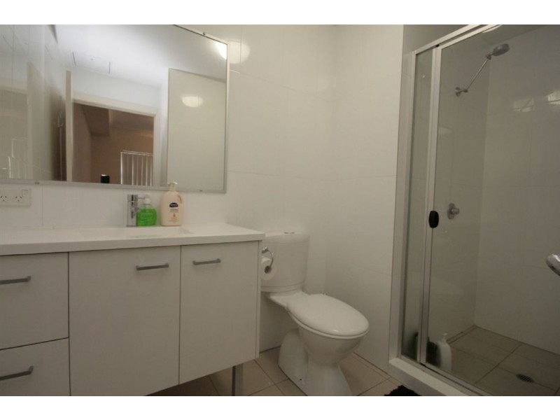 9/45 Playfield Street, Chermside QLD 4032