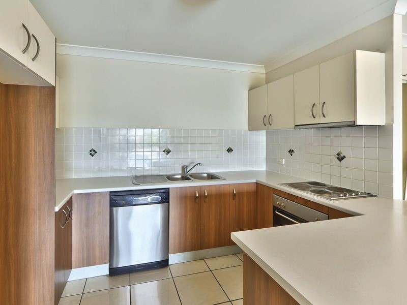4/62 Sparkes St, Chermside QLD 4032