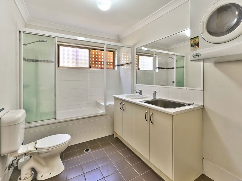 4/62 Sparkes St, Chermside QLD 4032