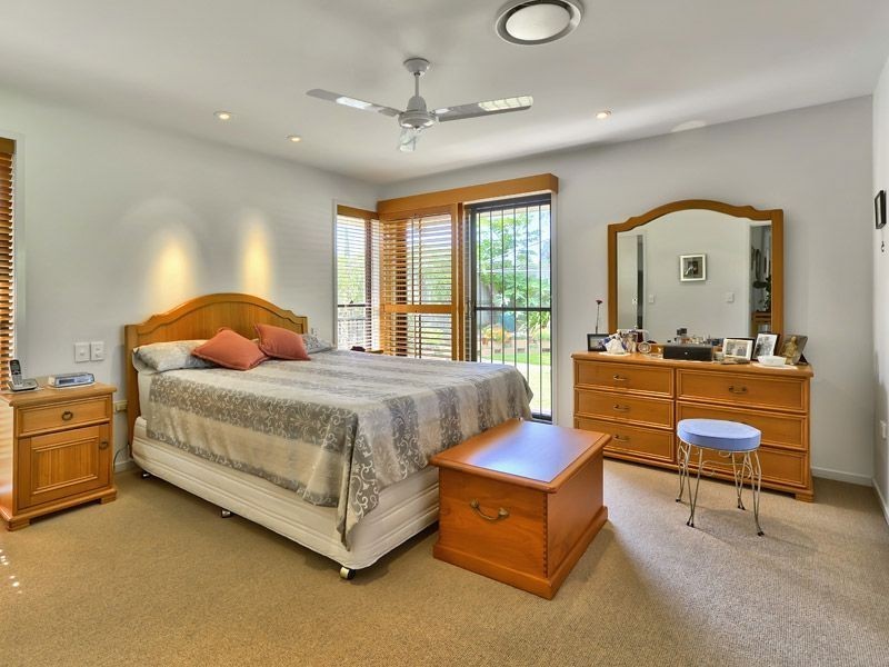 2 Johnston Place, Bracken Ridge QLD 4017