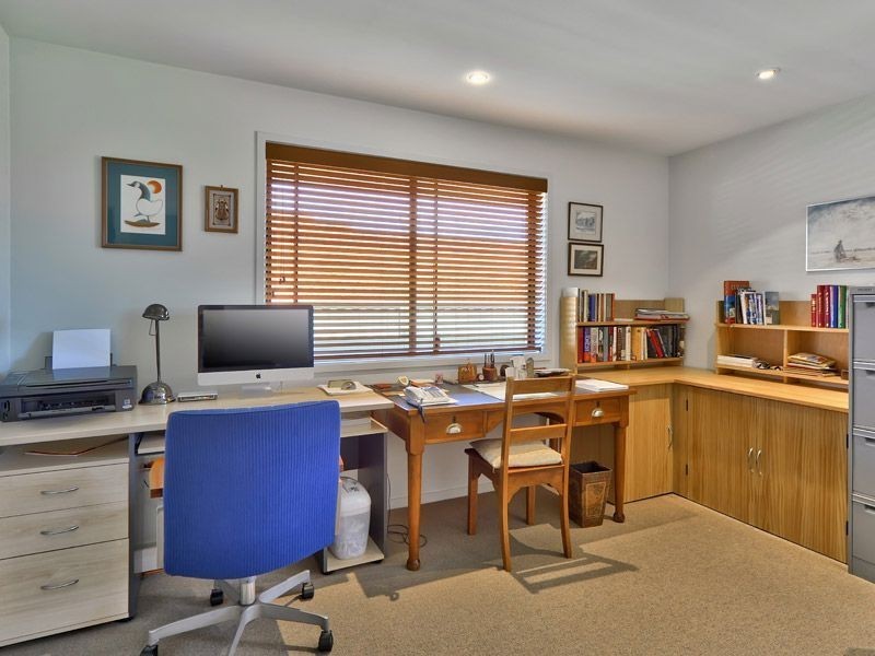 2 Johnston Place, Bracken Ridge QLD 4017