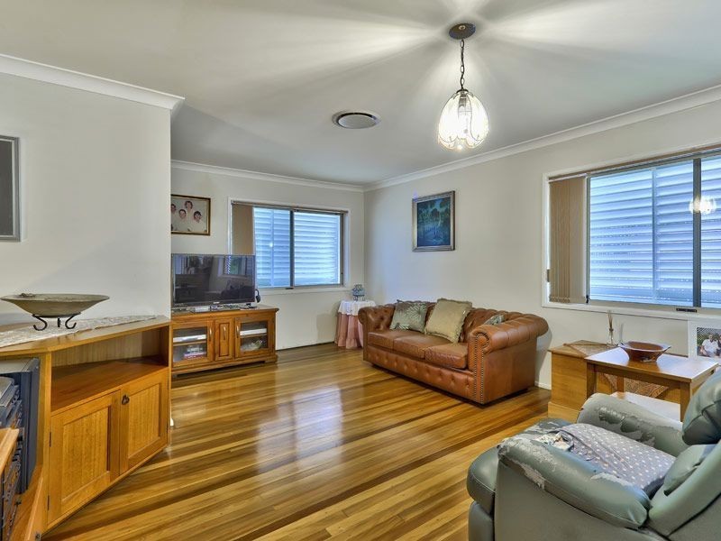 3 Glenside Street, Wavell Heights QLD 4012