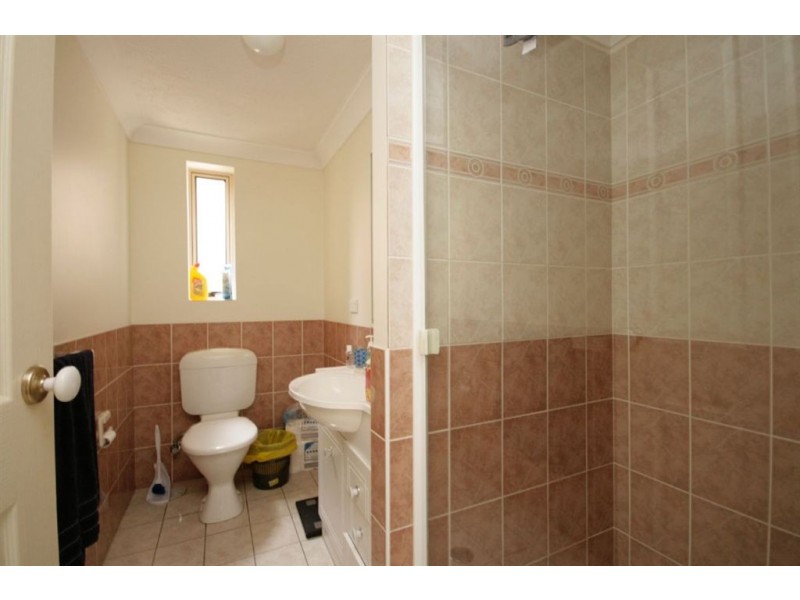 2/18 Pilba Street, Chermside QLD 4032