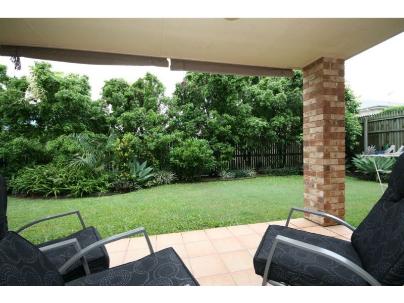 2/18 Pilba Street, Chermside QLD 4032