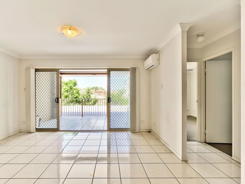 4/62 Sparkes St, Chermside QLD 4032