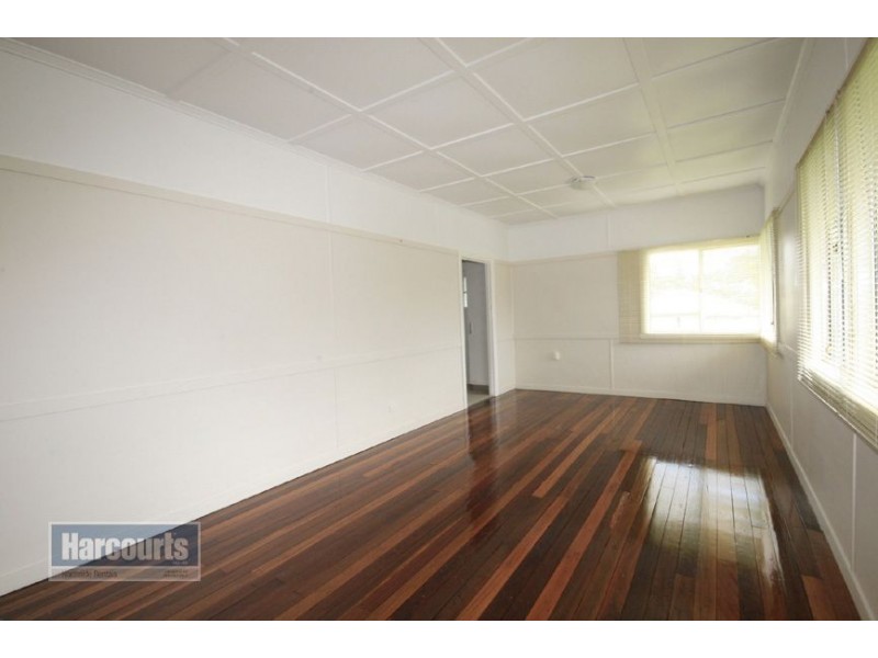 14 Berpi St, Stafford QLD 4053