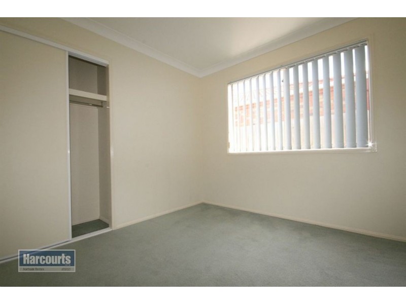 16 Grevillea Pl, Bridgeman Downs QLD 4035