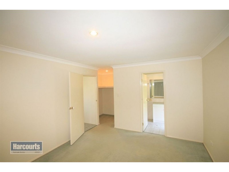 16 Grevillea Pl, Bridgeman Downs QLD 4035