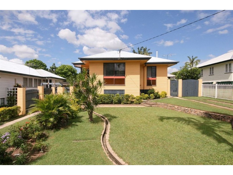 40 Benyon Street, Wavell Heights QLD 4012