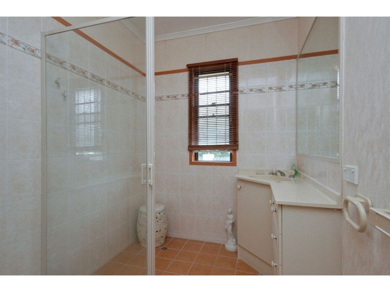 40 Benyon Street, Wavell Heights QLD 4012