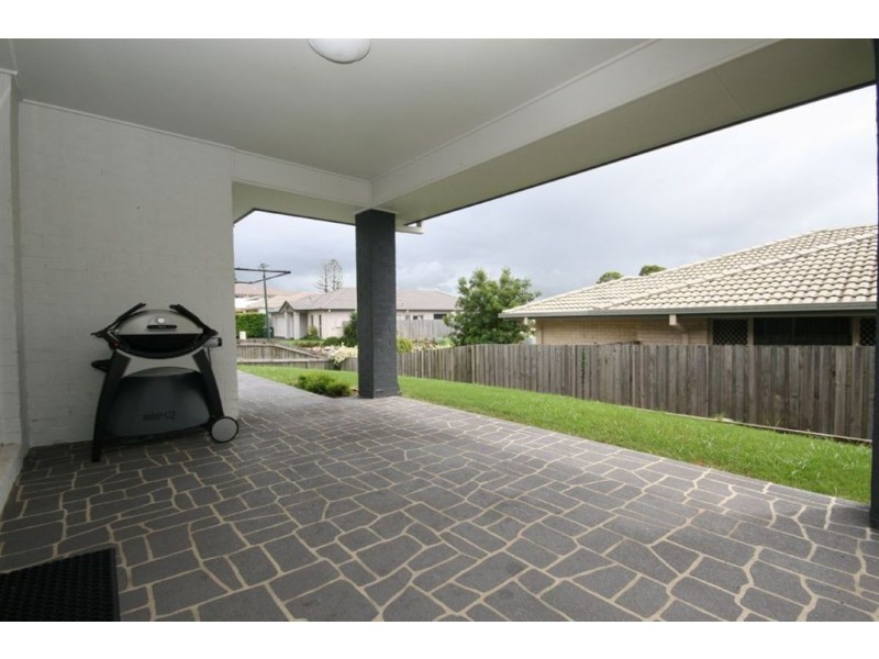 2 Hedge Court, Aspley QLD 4034