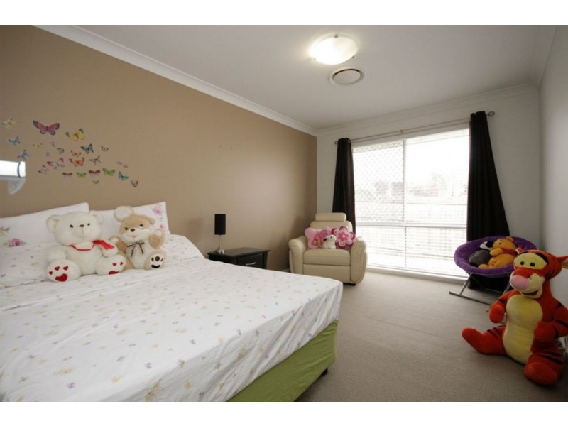 2 Hedge Court, Aspley QLD 4034