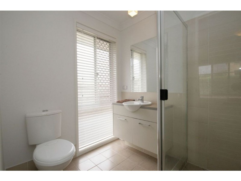 2 Hedge Court, Aspley QLD 4034