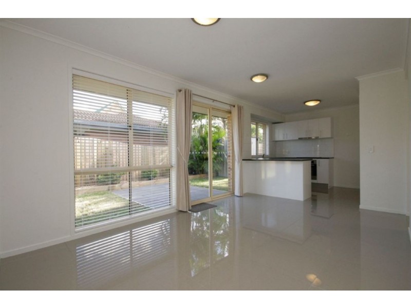 15 Tipuana Place, Fitzgibbon QLD 4018