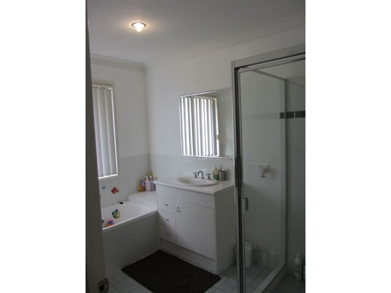 113 Herses Rd, Eagleby QLD 4207