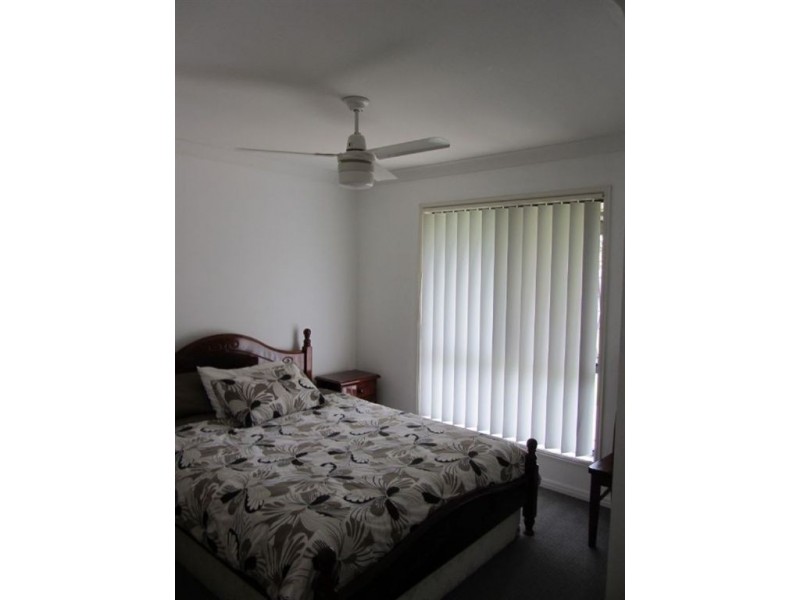 113 Herses Rd, Eagleby QLD 4207