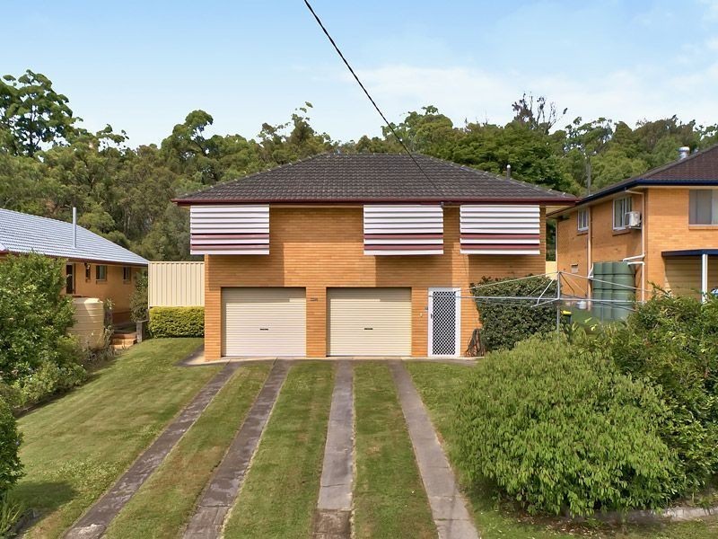 31 Bramcote Street, Chermside West QLD 4032