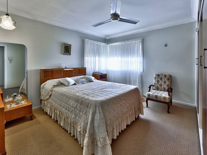 31 Bramcote Street, Chermside West QLD 4032