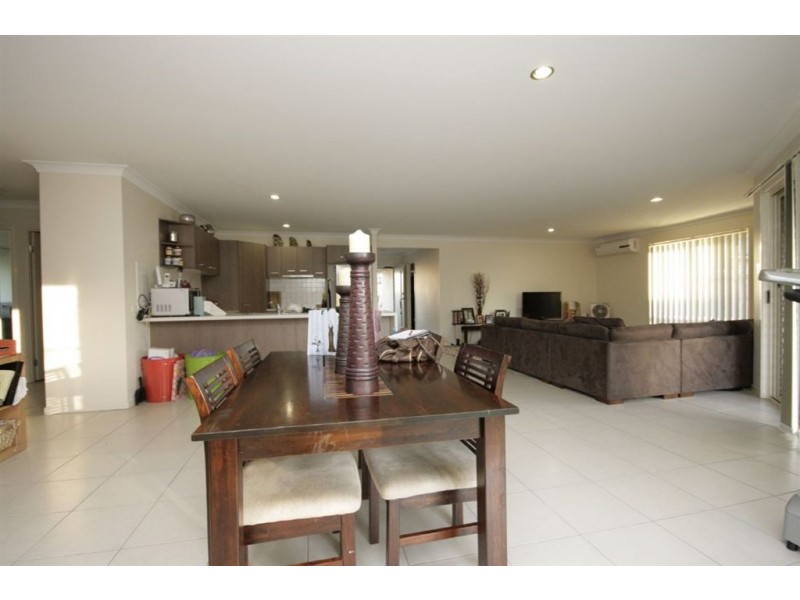 15 Shallows Place, Bellmere QLD 4510