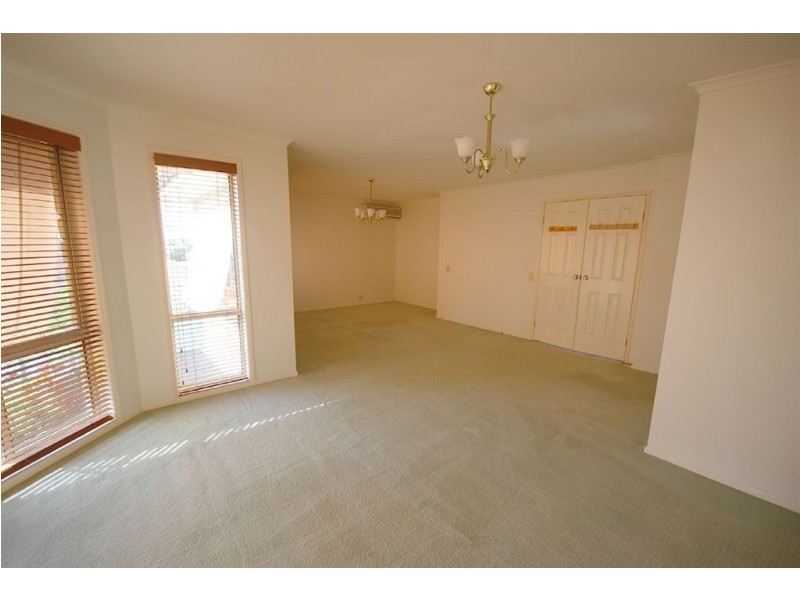 25 Cosby Place, Mcdowall QLD 4053