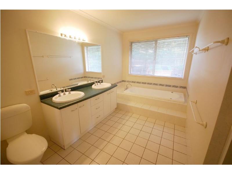 25 Cosby Place, Mcdowall QLD 4053