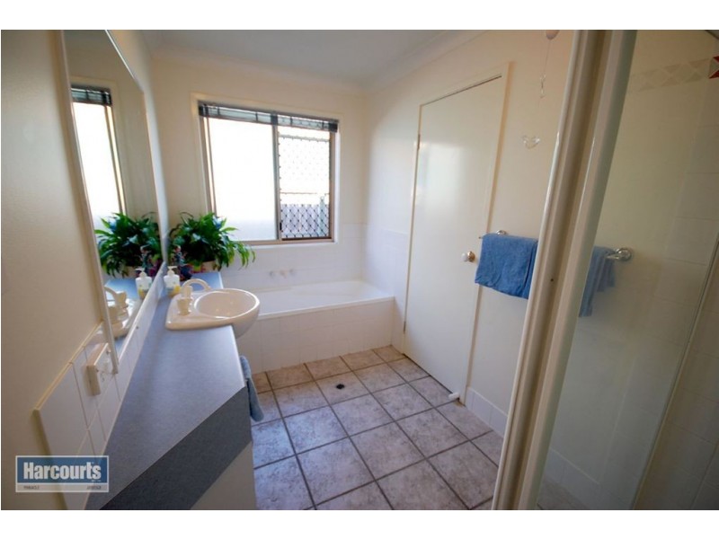 10 Violet Close, Fitzgibbon QLD 4018