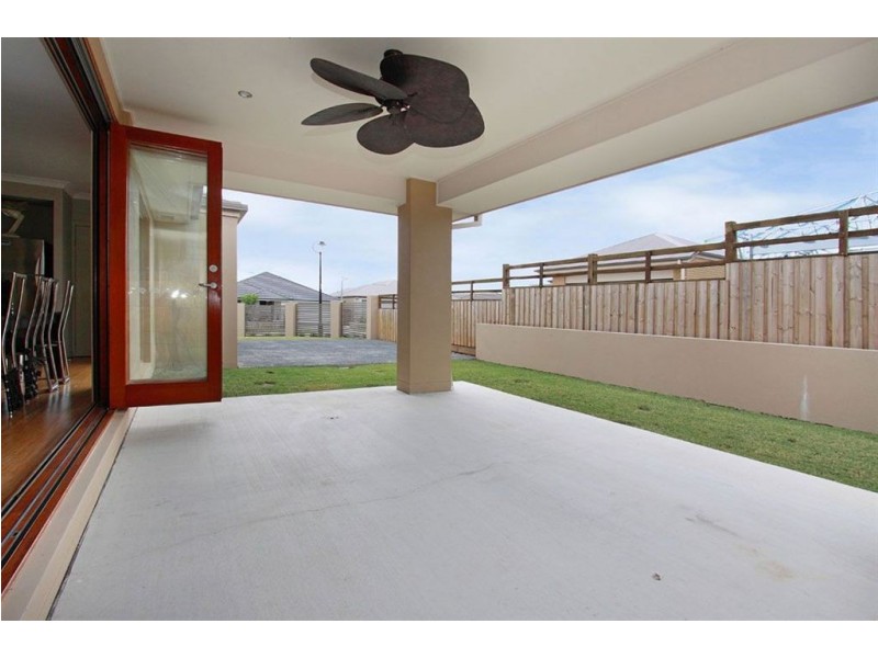16 Corella Crescent, Warner QLD 4500