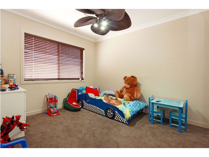 16 Corella Crescent, Warner QLD 4500