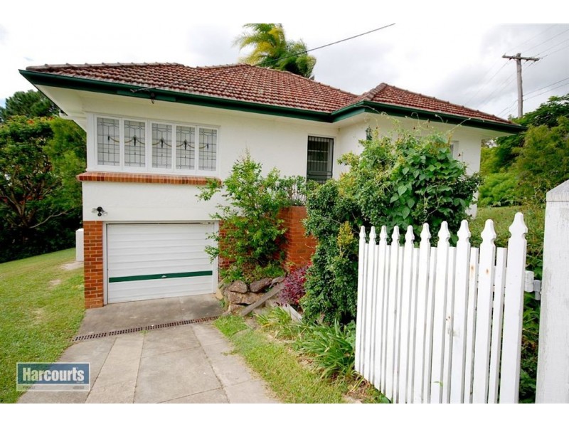 528 Cavendish Road, Coorparoo QLD 4151