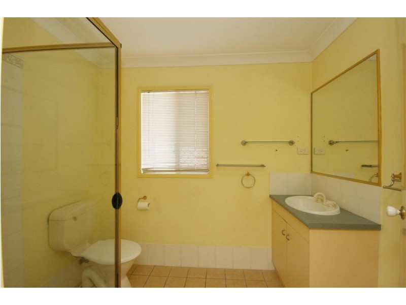 6 Grevillea Place, Bridgeman Downs QLD 4035