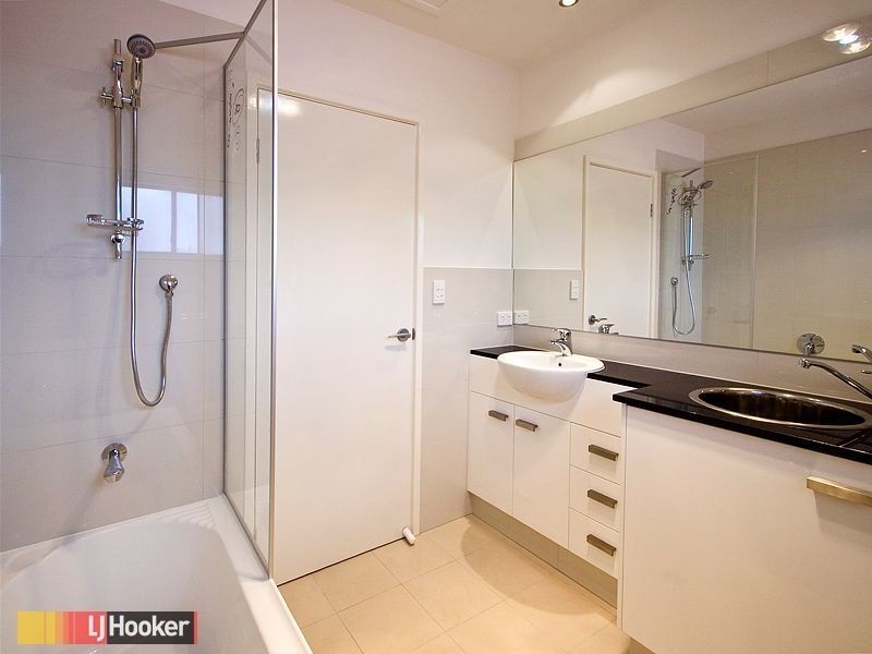 3/57 Birdwood St, Zillmere QLD 4034