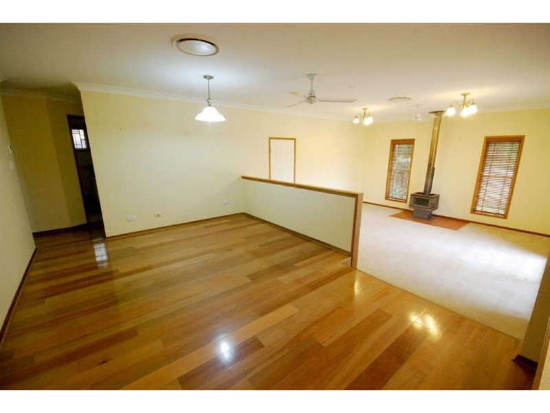 15 Glenside Place, Bridgeman Downs QLD 4035