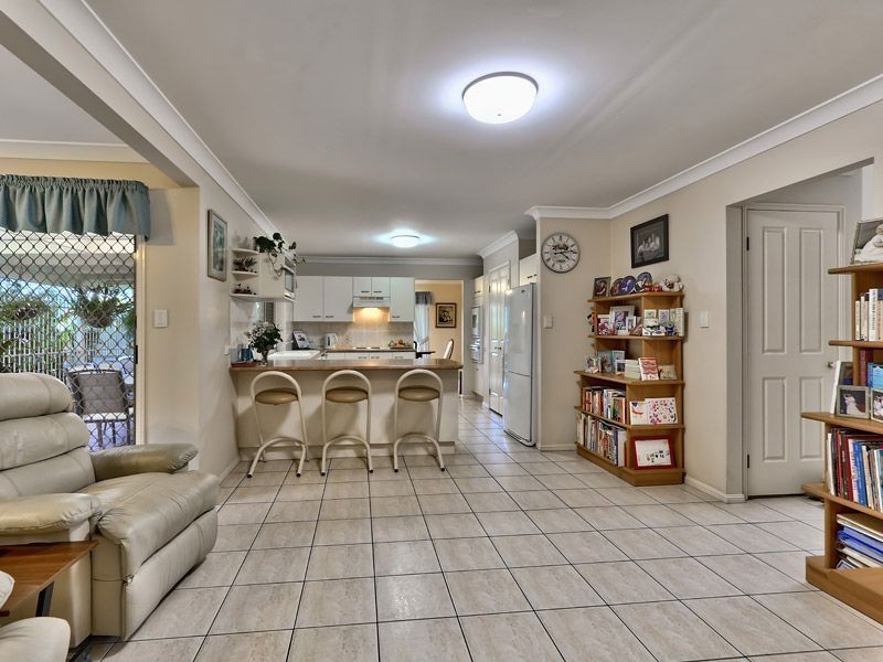 7 Corso Street, Eatons Hill QLD 4037