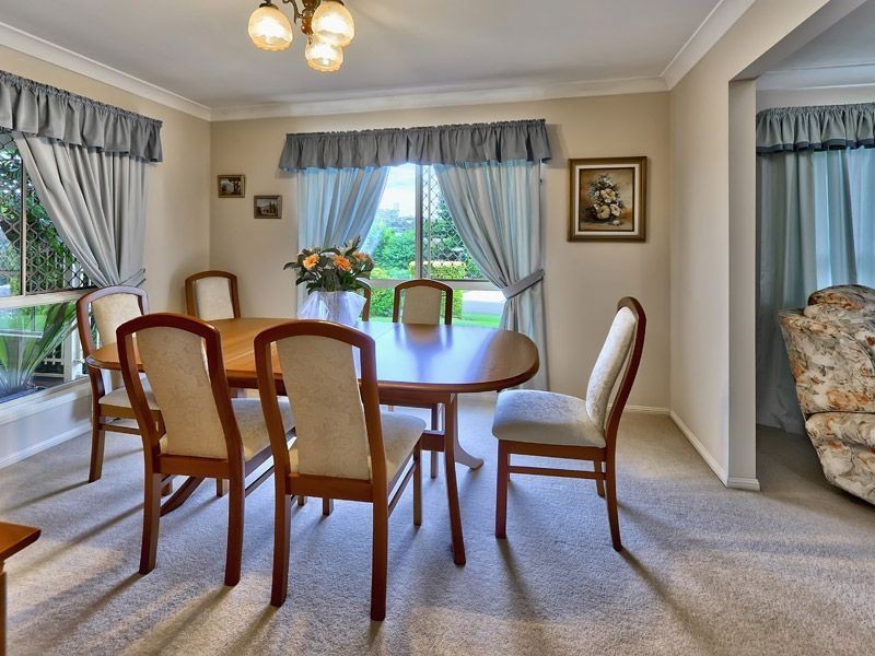 7 Corso Street, Eatons Hill QLD 4037