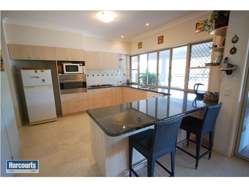 32 Ironbark Place, Bridgeman Downs QLD 4035