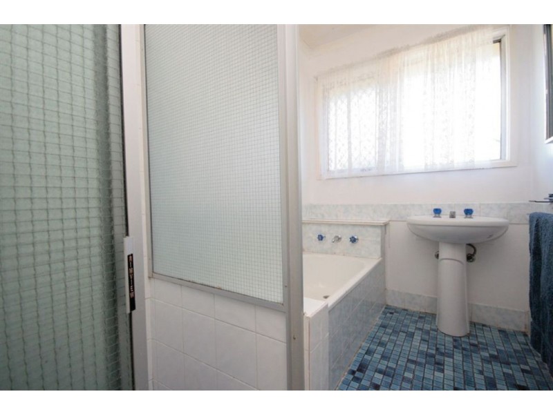3 Wittacombe St, Chermside West QLD 4032