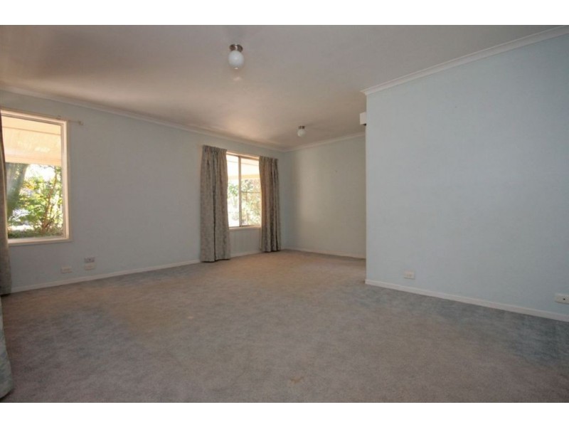 3 Wittacombe St, Chermside West QLD 4032